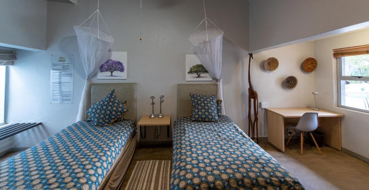 Vondelhof Guesthouse Windhoek Exterior photo