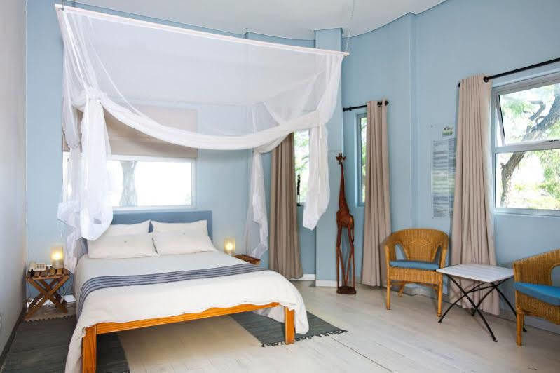 Vondelhof Guesthouse Windhoek Exterior photo